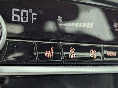 Used 2018 BMW 530i xDrive w/ Premium Package image 17