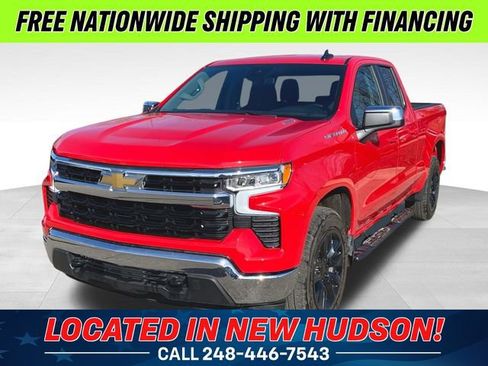 Used 2025 Chevrolet Silverado 1500 LT AWD/4WD image 1