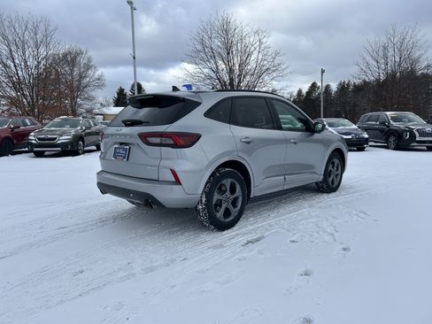 Certified 2023 Ford Escape ST-Line image 3