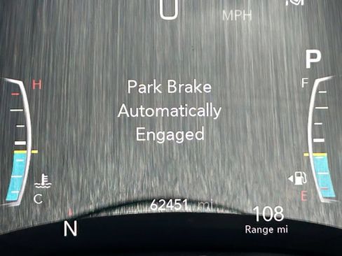 Used 2023 Chrysler Pacifica Touring-L FWD image 35