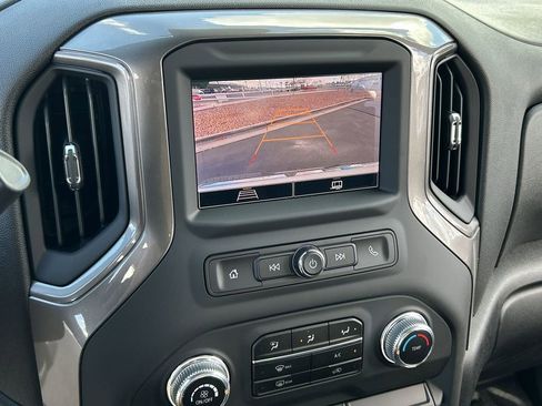 New 2025 GMC Sierra 2500 Pro w/ Convenience Package image 15