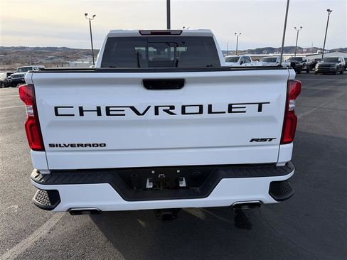 Used 2023 Chevrolet Silverado 1500 RST w/ Redline Edition image 6