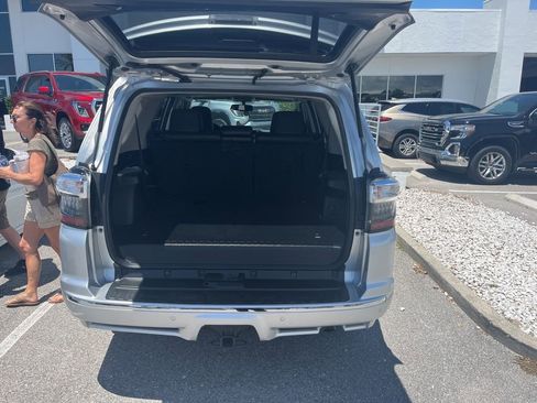 Used 2016 Toyota 4Runner Limited RWD image 12