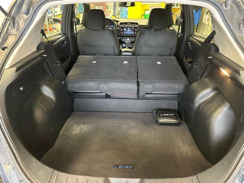 Used 2023 Nissan Leaf SV Plus image 28