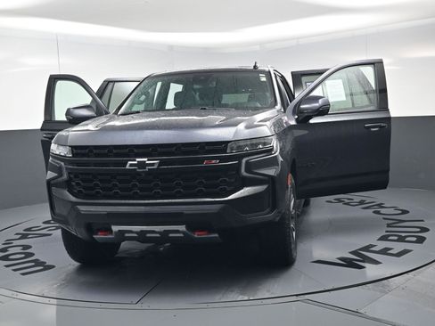 Used 2023 Chevrolet Tahoe Z71 w/ Luxury Package image 23