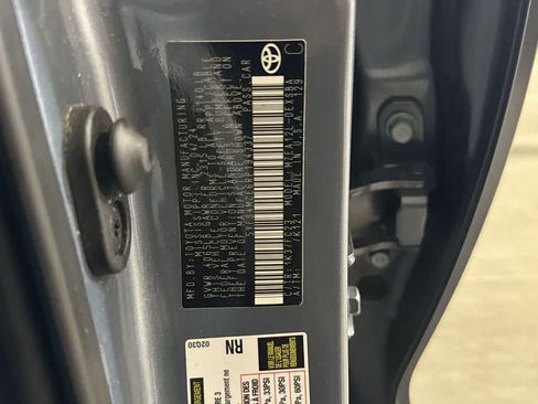 Used 2024 Toyota Corolla SE FWD image 28