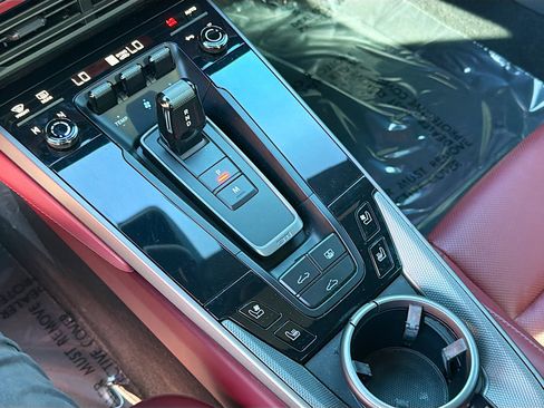 Used 2024 Porsche 911 Carrera 4 image 27