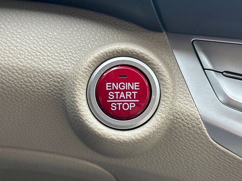 Used 2015 Honda Accord EX image 27