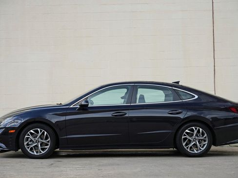 Used 2023 Hyundai Sonata SEL FWD image 8