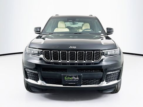 Used 2023 Jeep Grand Cherokee L Limited image 2