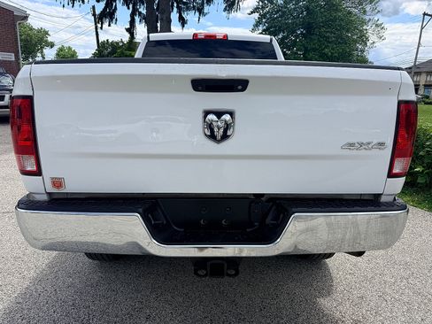 Used 2018 RAM 2500 Tradesman w/ Chrome Appearance Group AWD/4WD image 5
