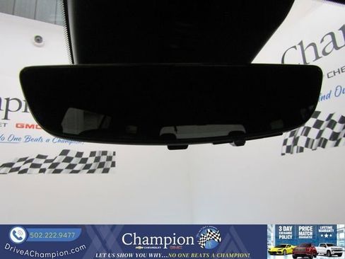 Used 2024 Chevrolet Traverse RS w/ LPO, Floor Liner Package AWD/4WD image 44