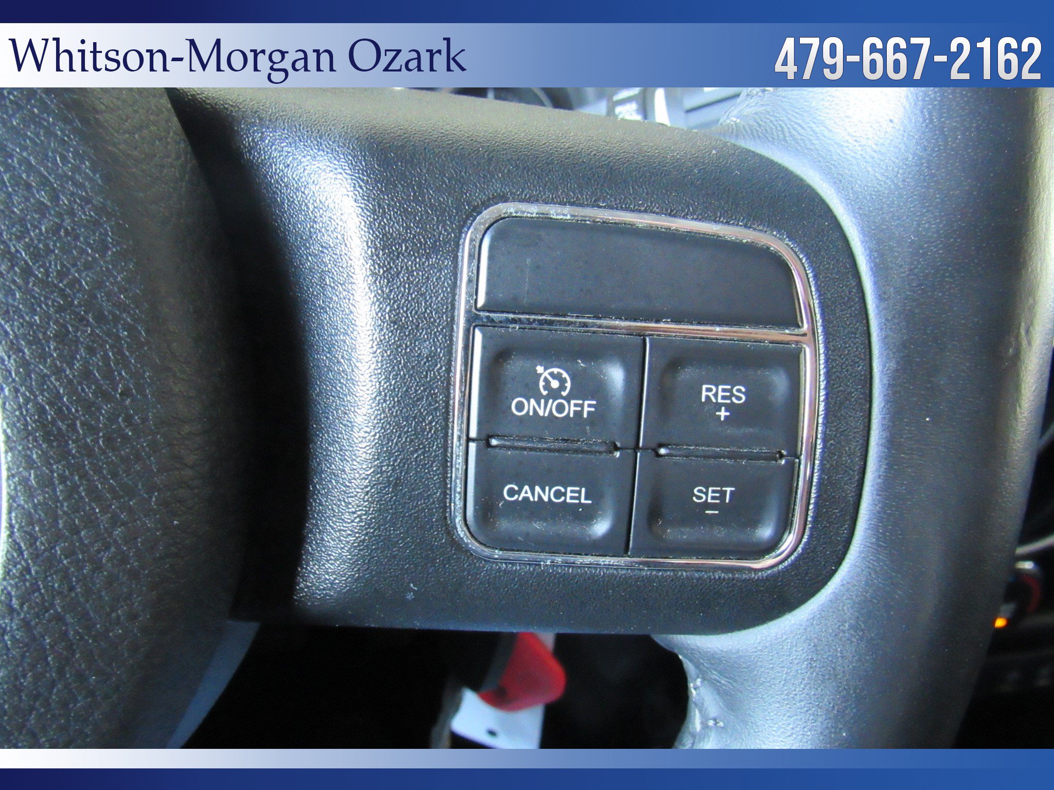 Used 2016 Jeep Wrangler Sahara w/ Connectivity Group AWD/4WD image 31