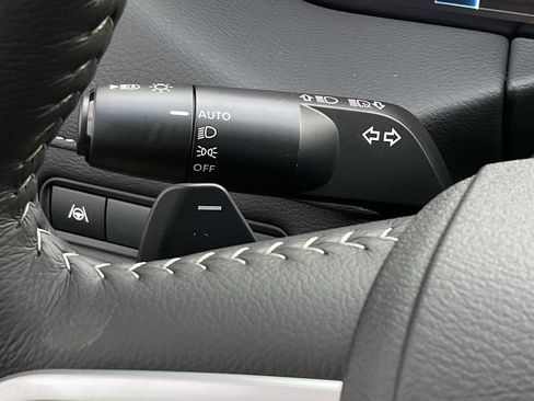 New 2026 Nissan Armada SV image 28