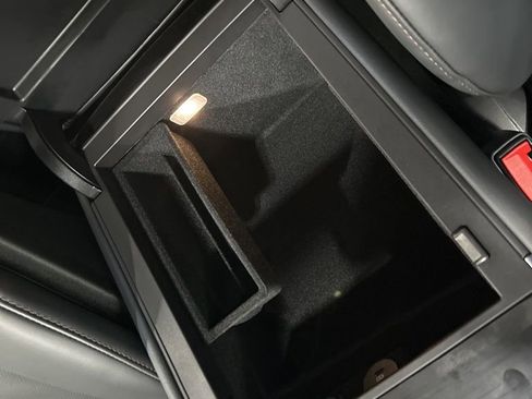 New 2026 Lincoln Aviator AWD w/ Jet Appearance Package image 23