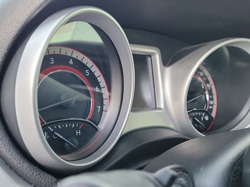 Used 2013 Dodge Journey Crew image 24