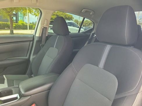 Used 2024 Nissan Sentra SV FWD image 16