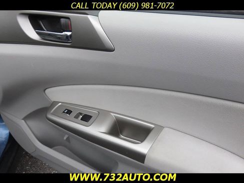 Used 2009 Subaru Forester 2.5X Limited w/ Utility Pkg image 16