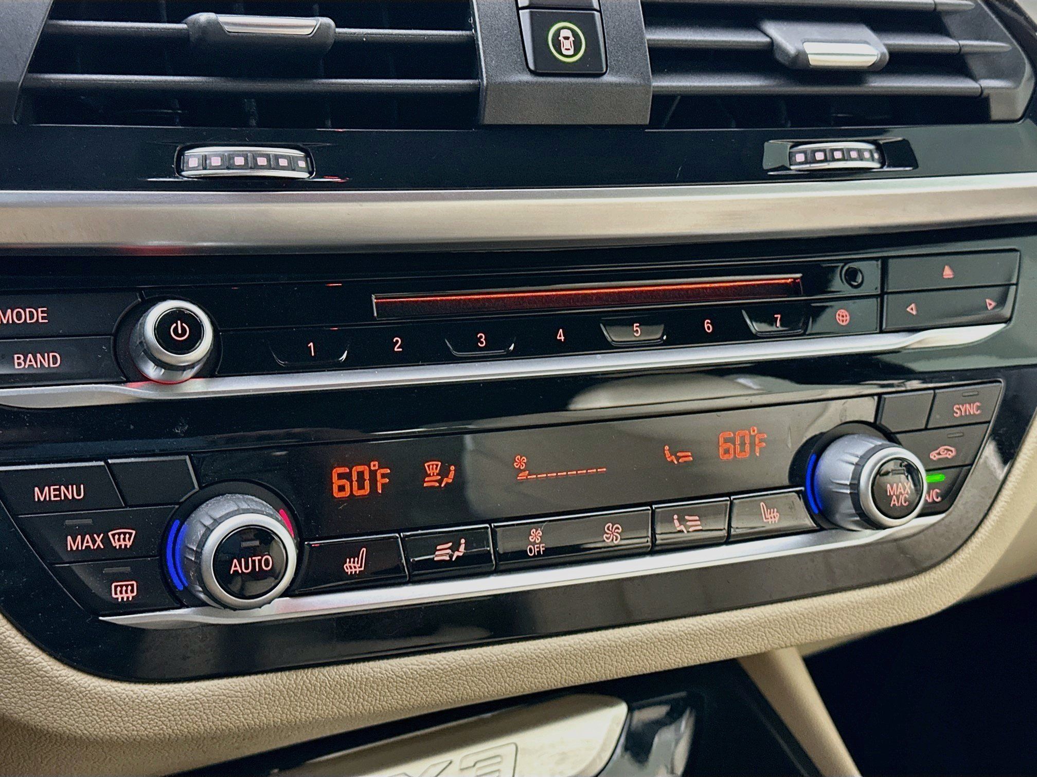 Used 2019 BMW X3 sDrive30i w/ Premium Package RWD image 24