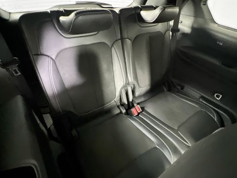 Used 2023 Jeep Grand Cherokee L Laredo AWD/4WD image 26