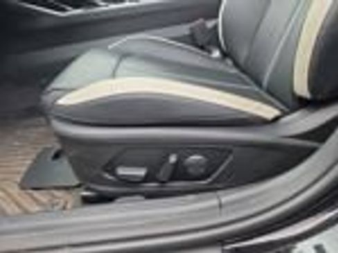 Used 2026 Kia K5 GT-Line w/ GT-Line Premium Package FWD image 12