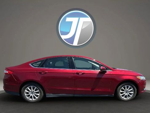 Used 2016 Ford Fusion S FWD image 7