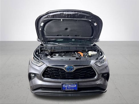 Used 2021 Toyota Highlander Limited image 23