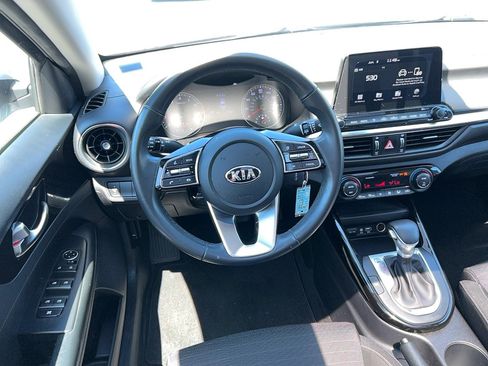 Used 2019 Kia Forte S w/ S Premium Package FWD image 14