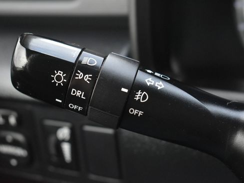 Used 2015 Toyota 4Runner SR5 Premium AWD/4WD image 23