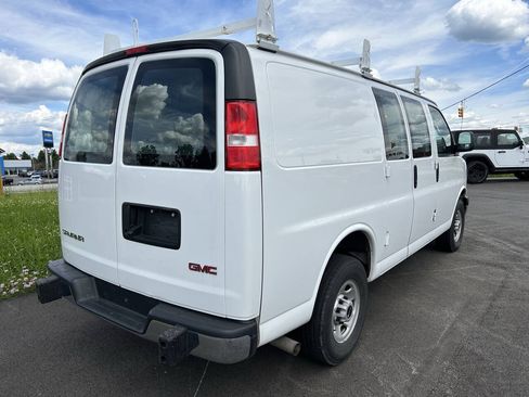 Used 2023 GMC Savana 2500 w/ Driver Convenience Package RWD image 9