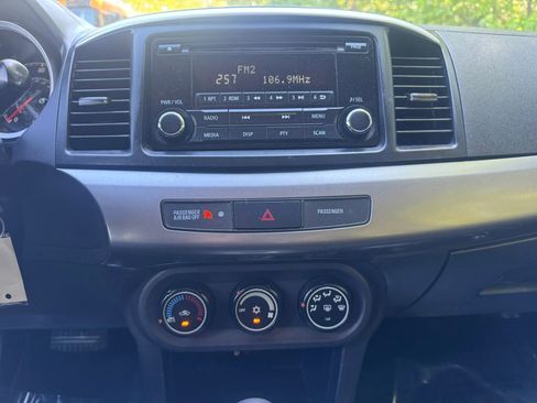 Used 2014 Mitsubishi Lancer ES FWD image 19