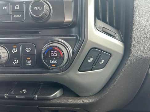 Used 2018 Chevrolet Silverado 1500 LT w/ All Star Edition image 24