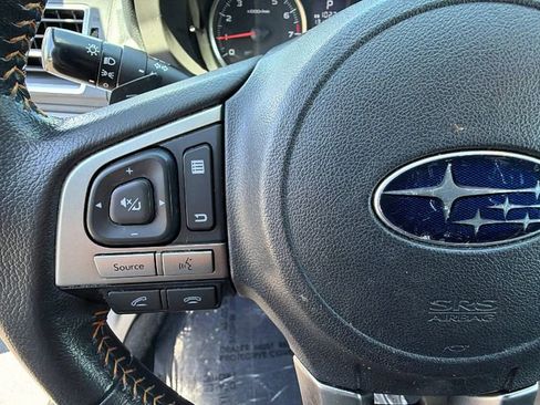Used 2017 Subaru Crosstrek 2.0i Premium w/ Moonroof Package AWD/4WD image 19