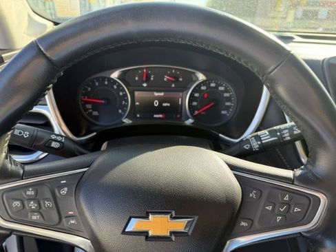 Used 2019 Chevrolet Equinox Premier image 17
