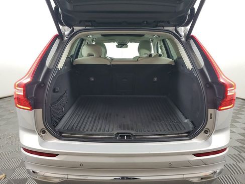 Certified 2022 Volvo XC60 B5 Inscription image 11