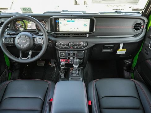 New 2026 Jeep Wrangler Unlimited Rubicon AWD/4WD image 13