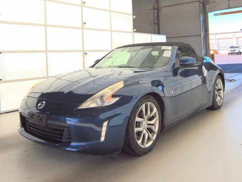 Used 2013 Nissan 370Z Touring image 1