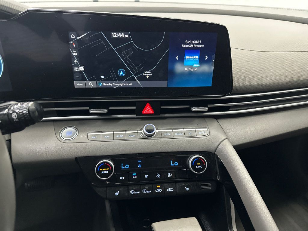 Used 2023 Hyundai Elantra SEL w/ Convenience Package FWD image 23