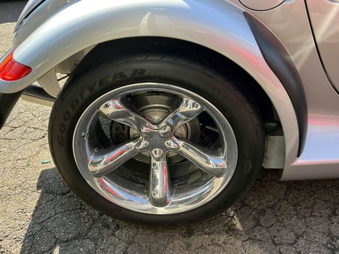 Used 2000 Plymouth Prowler RWD image 7