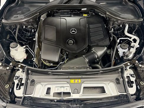 Certified 2026 Mercedes-Benz GLC 300 image 28