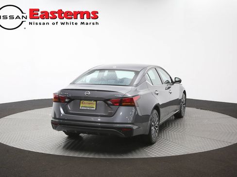 Used 2024 Nissan Altima 2.5 SV AWD/4WD image 40