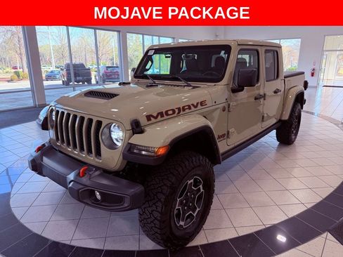 Used 2022 Jeep Gladiator Mojave w/ LED Lighting Group image 3