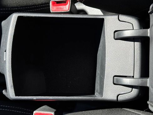 Used 2024 Hyundai Venue SEL image 31