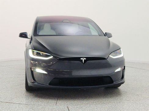 Used 2024 Tesla Model X AWD/4WD image 2