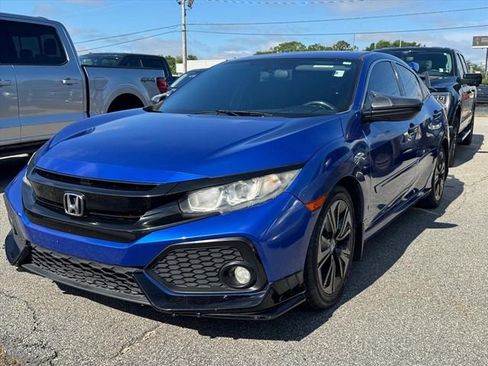 Used 2017 Honda Civic EX image 9