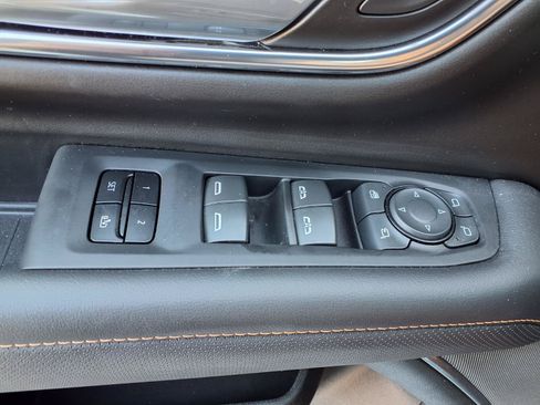 Used 2024 GMC Yukon AT4 w/ AT4 Premium Package AWD/4WD image 25