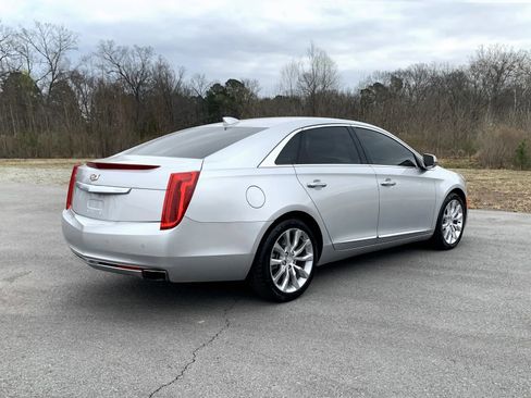 Used 2017 Cadillac XTS Luxury image 7