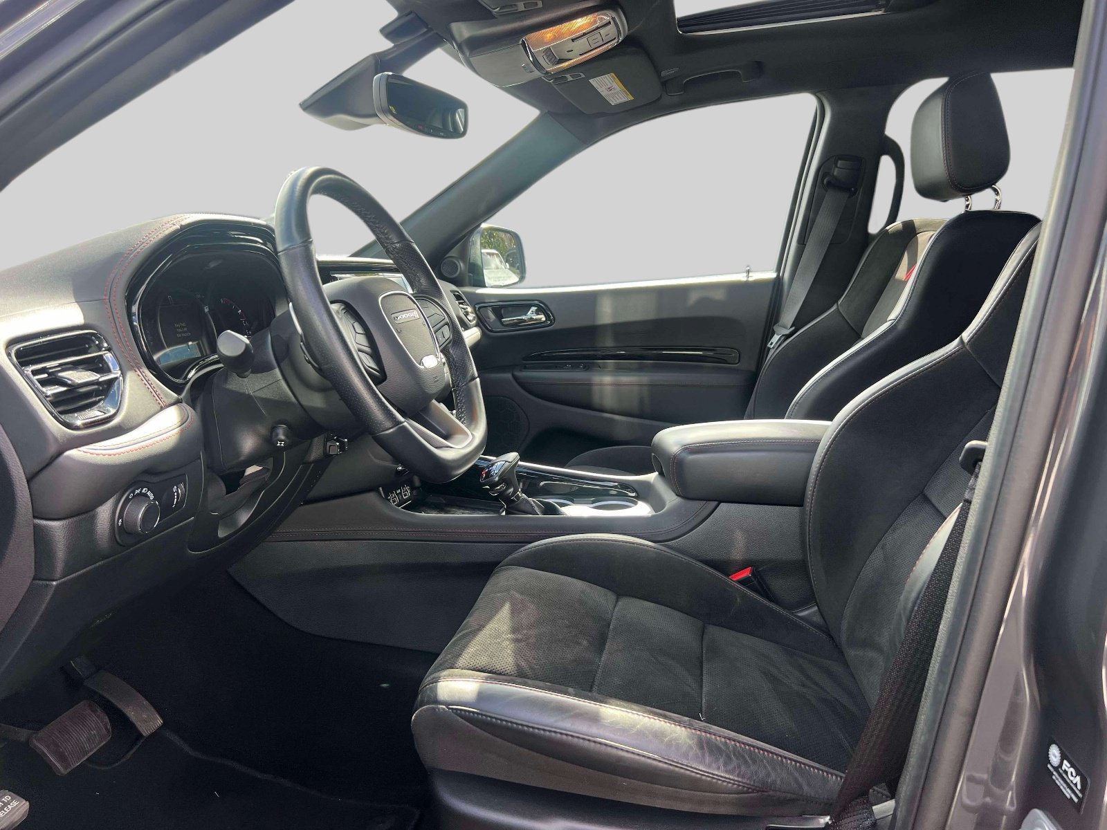 Certified 2025 Dodge Durango GT AWD/4WD image 16