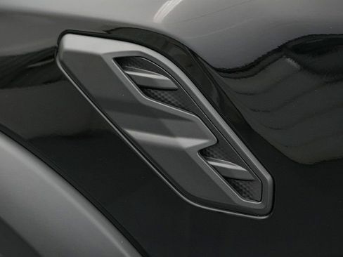 Certified 2024 Ford Ranger Raptor AWD/4WD image 16