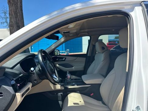 Used 2025 Acura MDX FWD image 6
